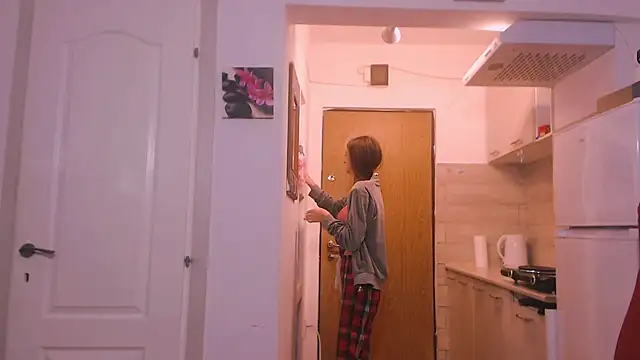 simyhvn online show from 11/29/25, 05:40