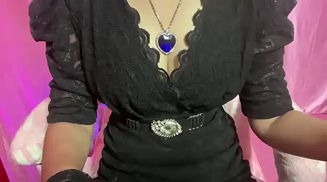 Queen Angelena online show from 01/10/25, 05:24