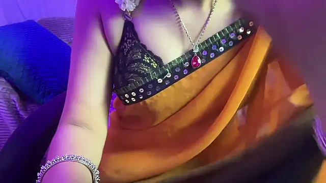 Queen Angelena online show from 01/14/26, 05:38