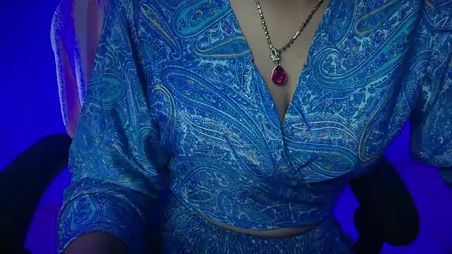 Queen Angelena online show from 11/29/25, 05:46