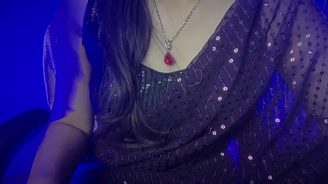 Queen Angelena online show from 09/10/25, 04:28
