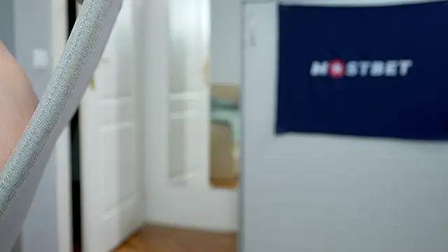 foxeslovefoxes online show from 01/06/25, 04:13