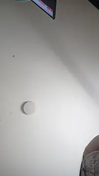 Snapshot of dannaparker chatting on 09/28/25, 05:03 dannaparker online show from 09/28/25, 05:03