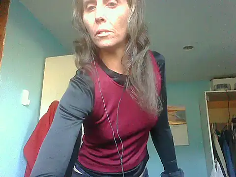 Snapshot of SexyRach75 chatting on 10/06/25, 03:02 SexyRach75 online show from 10/06/25, 03:02