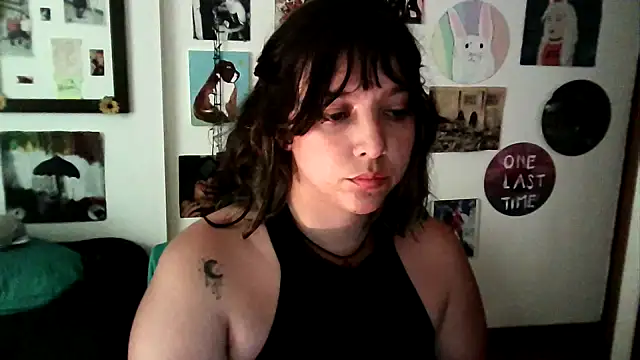 Snapshot of soynanabela28 chatting on 03/17/25, 10:19 soynanabela28 online show from 03/17/25, 10:19