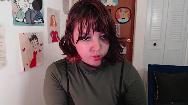 soynanabela28 online show from 12/20/25, 12:35