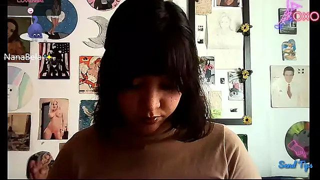 Snapshot of soynanabela28 chatting on 01/10/25, 07:00 soynanabela28 online show from 01/10/25, 07:00