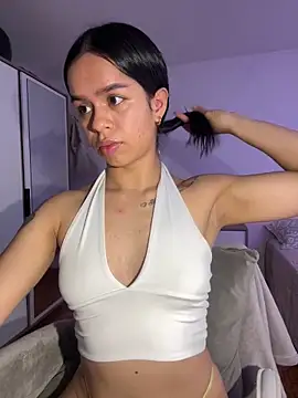 xlovelygirlx online show from 02/26/25, 10:04