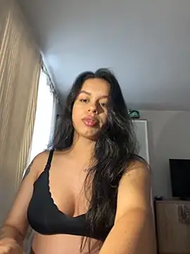 xlovelygirlx online show from 09/19/25, 08:02