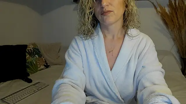 Jadore able online show from 02/07/26, 02:52