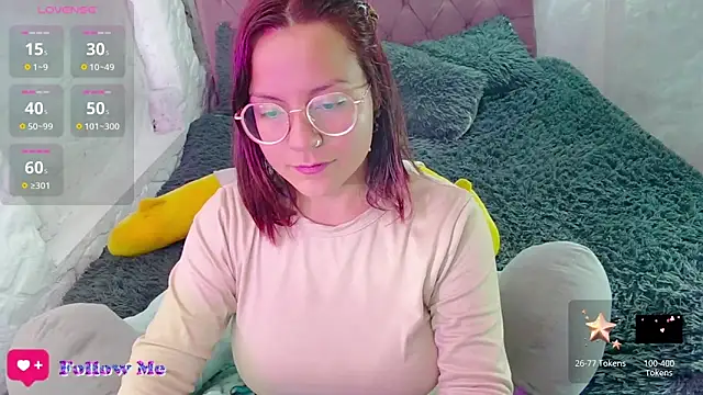 emma luna1986 online show from 01/15/25, 04:25