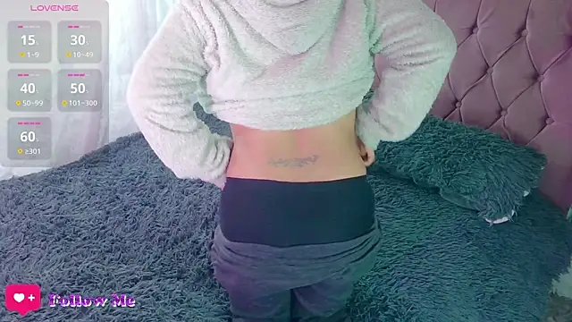 emma luna1986 online show from 01/07/25, 03:46