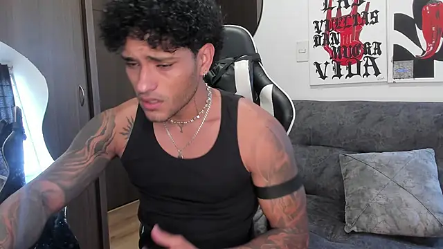 Alessandro Vanni online show from 02/18/26, 02:35