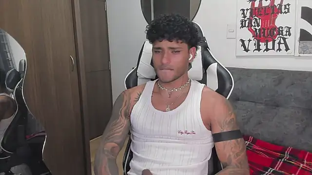 Alessandro Vanni online show from 01/08/26, 11:44