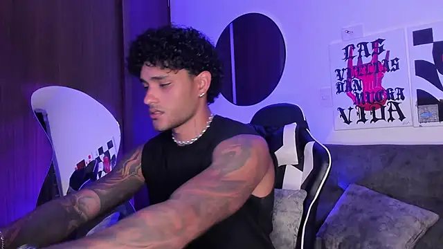 Alessandro Vanni online show from 03/02/26, 02:34