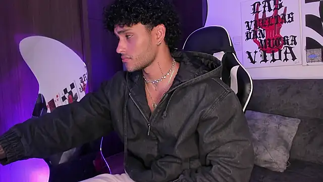 Alessandro Vanni online show from 03/05/26, 10:37