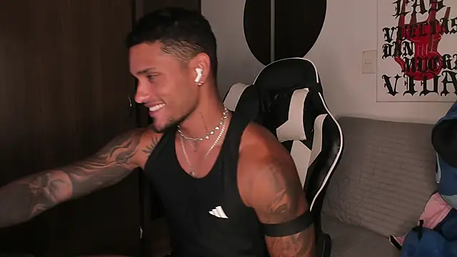Alessandro Vanni online show from 06/10/26, 03:52