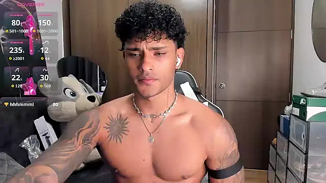 Alessandro Vanni online show from 10/27/25, 01:17