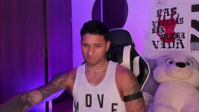 Alessandro Vanni online show from 07/01/26, 03:29