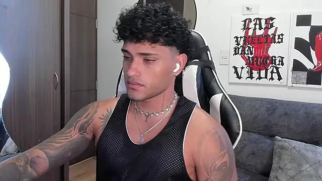 Alessandro Vanni online show from 12/22/25, 03:34