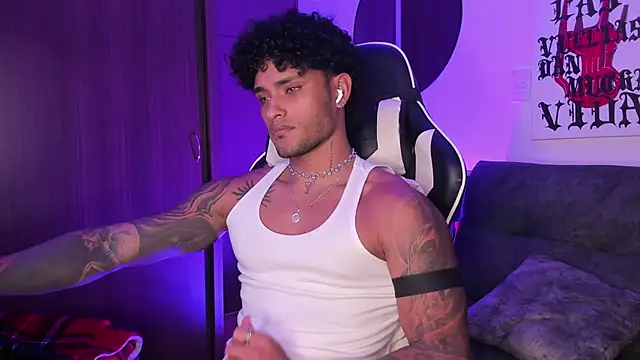 Alessandro Vanni online show from 04/23/26, 02:07