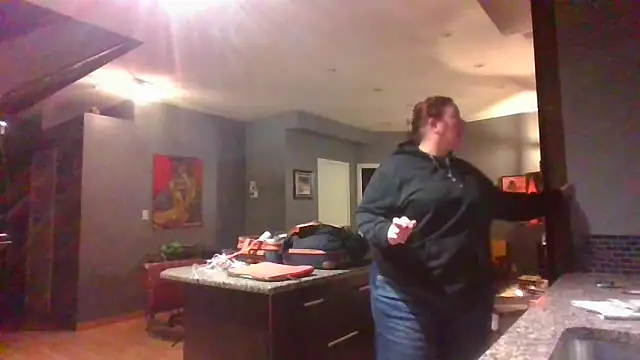 Snapshot of Canadian_BBW chatting on 01/28/25, 12:47 Canadian BBW online show from 01/28/25, 12:47