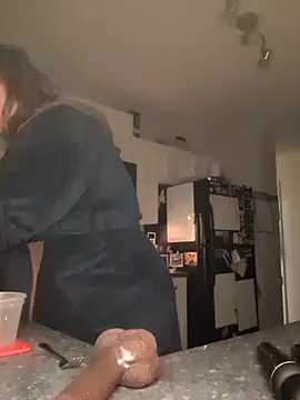 Canadian BBW online show from 12/04/25, 02:27