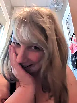 Canadian BBW online show from 12/17/25, 01:10