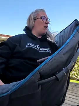 Canadian BBW online show from 04/22/26, 09:32