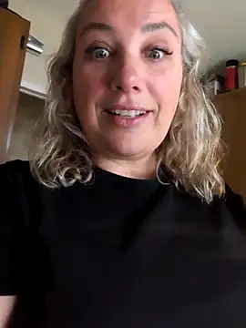 Canadian BBW online show from 06/03/26, 09:41