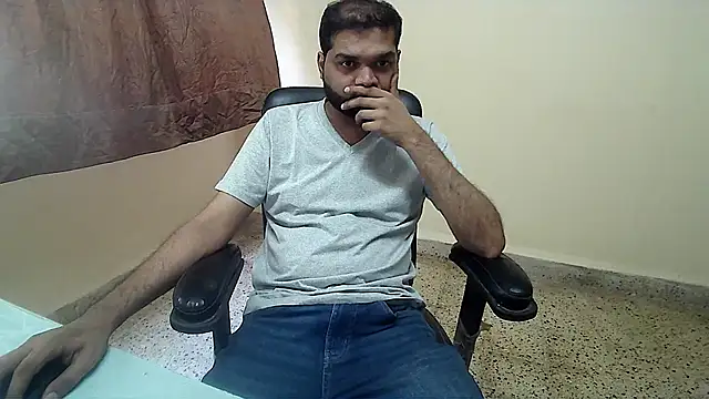 Snapshot of mynastyfuckerr chatting on 06/27/26, 11:38 mynastyfuckerr online show from 06/27/26, 11:38