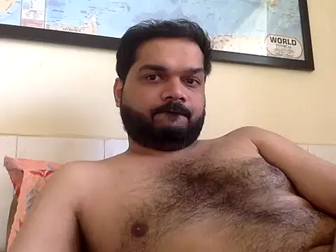 Snapshot of mynastyfuckerr chatting on 11/18/25, 08:28 mynastyfuckerr online show from 11/18/25, 08:28