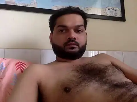 Snapshot of mynastyfuckerr chatting on 10/31/25, 09:06 mynastyfuckerr online show from 10/31/25, 09:06