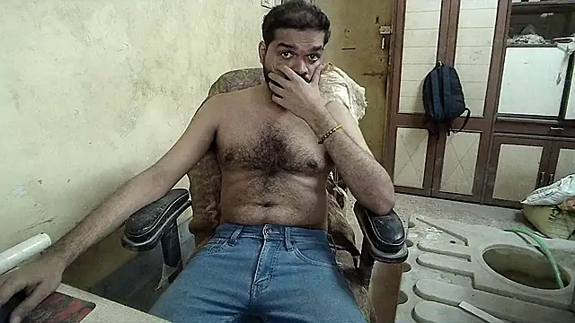 Snapshot of mynastyfuckerr chatting on 10/17/25, 12:18 mynastyfuckerr online show from 10/17/25, 12:18