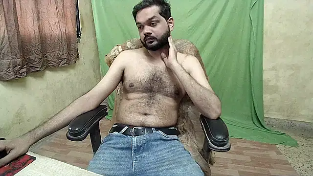 Snapshot of mynastyfuckerr chatting on 10/03/25, 09:55 mynastyfuckerr online show from 10/03/25, 09:55