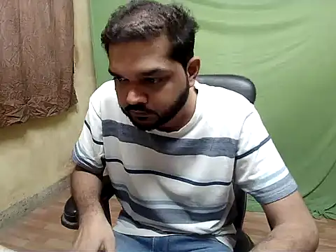 Snapshot of mynastyfuckerr chatting on 09/25/25, 12:33 mynastyfuckerr online show from 09/25/25, 12:33