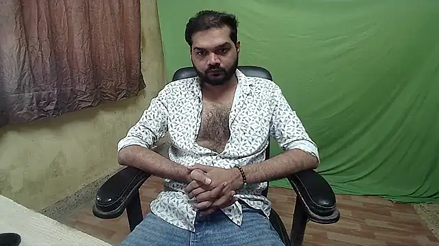 Snapshot of mynastyfuckerr chatting on 09/13/25, 11:43 mynastyfuckerr online show from 09/13/25, 11:43