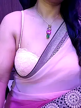 Snapshot of indian_passion chatting on 11/24/25, 06:30 indian passion online show from 11/24/25, 06:30