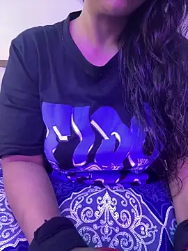 Snapshot of indian_passion chatting on 02/13/26, 05:02 indian passion online show from 02/13/26, 05:02