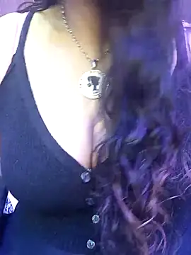 Snapshot of indian_passion chatting on 02/10/26, 06:40 indian passion online show from 02/10/26, 06:40