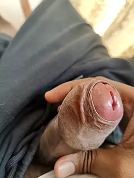 Tharki boys online show from 02/10/26, 09:52