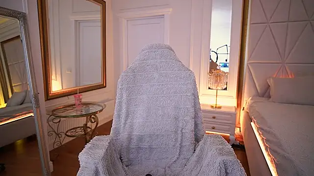 GraceCandy online show from 02/06/26, 04:03