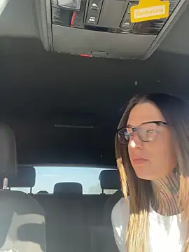 Snapshot of joanaelaa chatting on 03/04/26, 01:41 joanaelaa online show from 03/04/26, 01:41