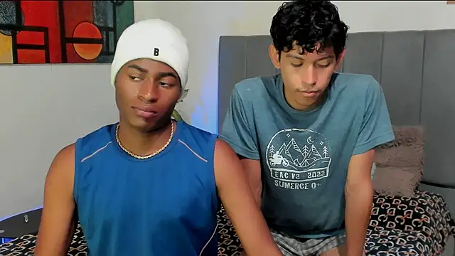 CrissBrownxxx online show from 10/22/25, 08:19