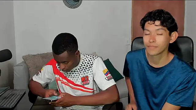 CrissBrownxxx online show from 02/06/26, 09:11