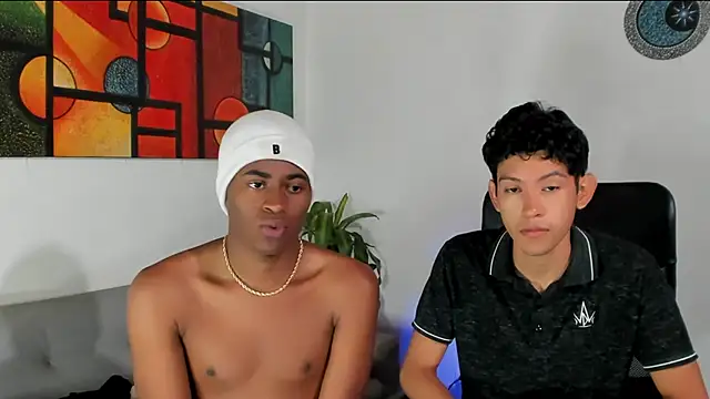 Snapshot of CrissBrownxxx chatting on 09/15/25, 12:33 CrissBrownxxx online show from 09/15/25, 12:33