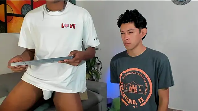 Snapshot of CrissBrownxxx chatting on 09/13/25, 01:16 CrissBrownxxx online show from 09/13/25, 01:16