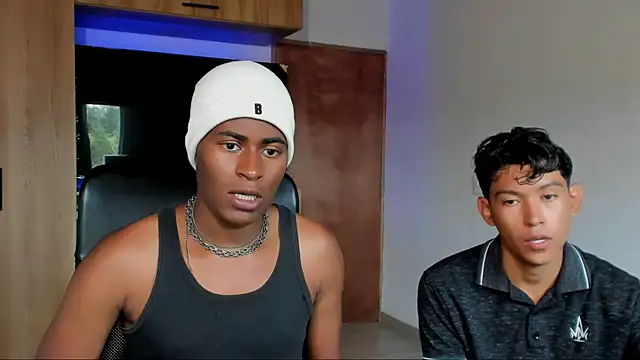 CrissBrownxxx online show from 07/04/26, 09:08