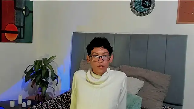 Snapshot of CrissBrownxxx chatting on 10/19/25, 06:43 CrissBrownxxx online show from 10/19/25, 06:43