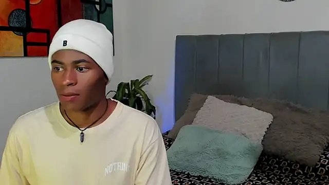 CrissBrownxxx online show from 10/22/25, 01:27